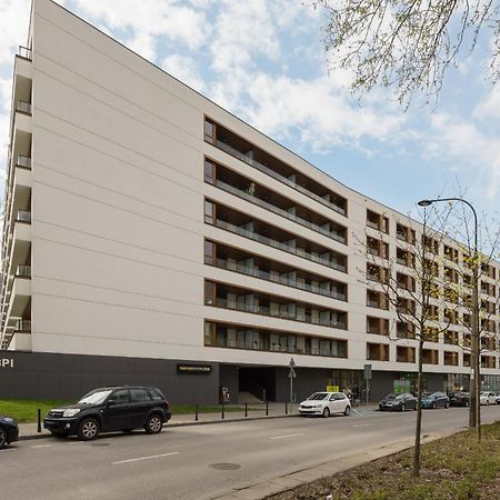 Apartment With Balcony & Parking In Warsaw By Noclegi Renters Varsóvia Exterior foto